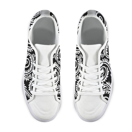 tennis shoes